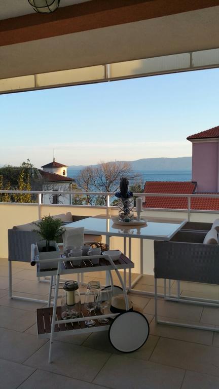Novi Vinodolski Apartment Oda fotoğraf